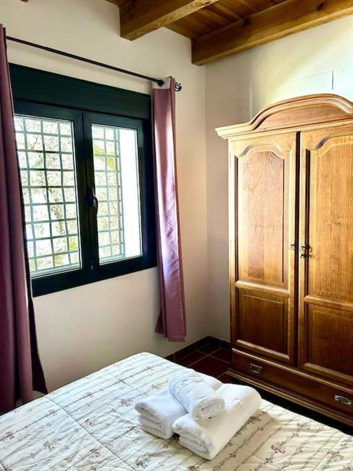 La Umbria  Hispalis Villa En Aracena מראה חיצוני תמונה