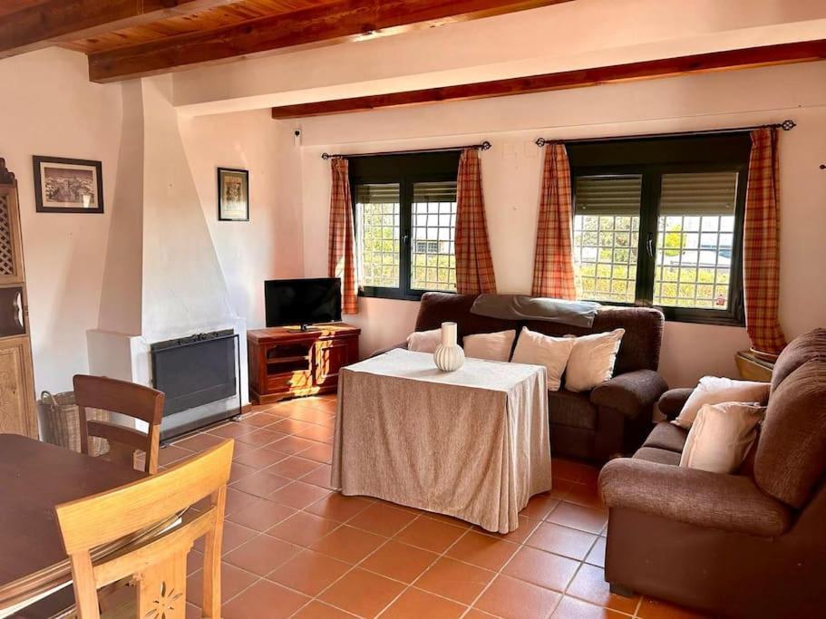 La Umbria  Hispalis Villa En Aracena מראה חיצוני תמונה